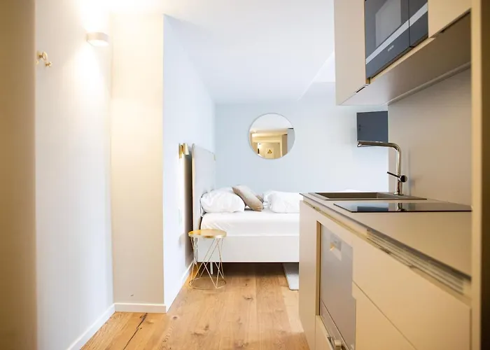 Blackhome I Contactless Check-InHotel Wien