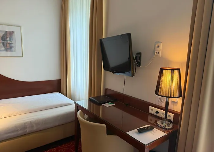 Hotel Jaeger - Family Tradition Since 1911 Viena